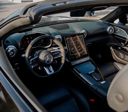 Mercedes Benz SL 63 AMG 2025