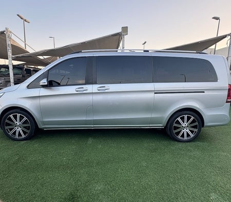 Mercedes Benz V Class V 250 2020, photo 3 of 4