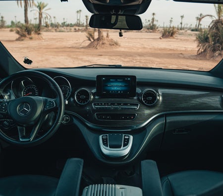 Schwarz Mercedes Benz V-Klasse 2023