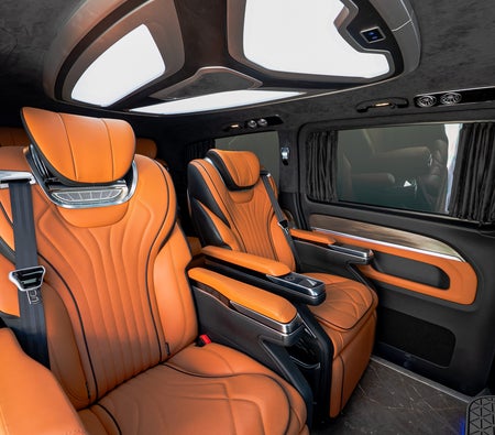 Mercedes Benz V Class 2023