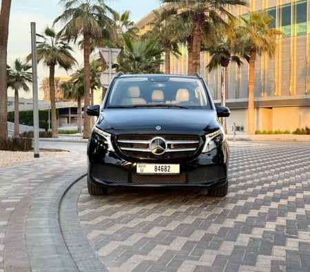 Mercedes Benz V250 2024