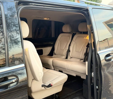 Mercedes Benz V250 2024