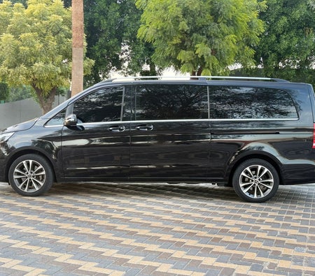 Mercedes Benz V250 2024