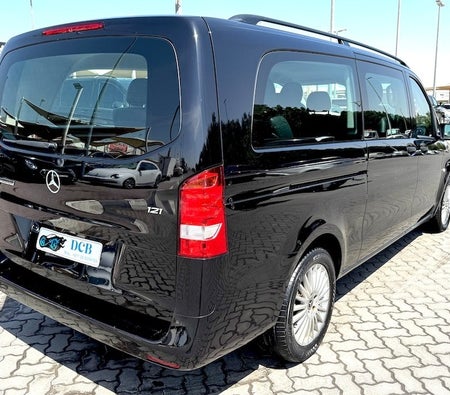 Black Mercedes Benz Vito 2021