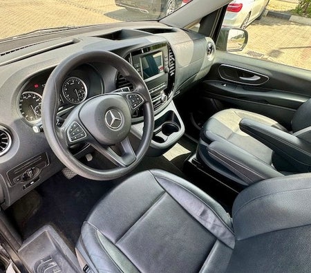 Mercedes Benz Vito 2021, photo 3 of 4