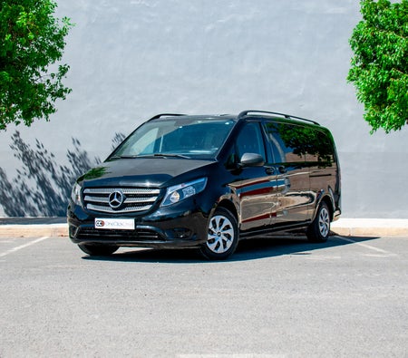 Noir Mercedes Benz Vito 2022