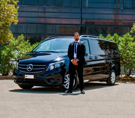 Black Mercedes Benz Vito 2024 Black Mercedes Benz Vito 2024