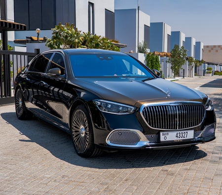 Mercedes Benz Maybach S680 2023