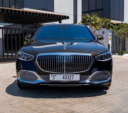 Mercedes Benz Maybach S680 2023
