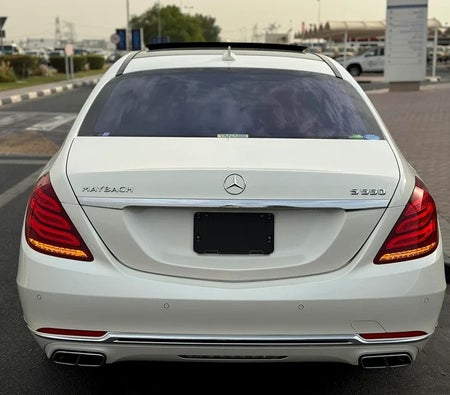 White Mercedes Benz Maybach S 500 2016