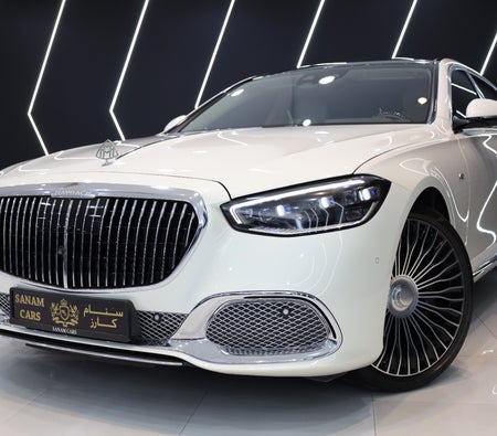 Mercedes Benz Maybach S680 2022, photo 3 of 4