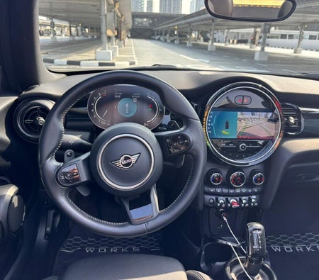 Mini Cooper Cabrio 2024