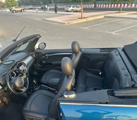 Mini Cooper Convertible 2022