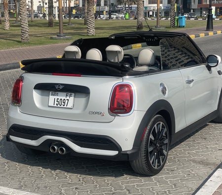 Mini Cooper Convertible 2023