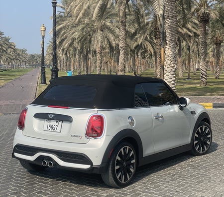 Mini Cooper Convertible 2023