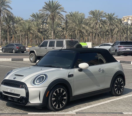 Mini Cooper Convertible 2023