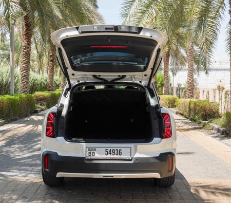 White Mini Cooper Countryman 2026