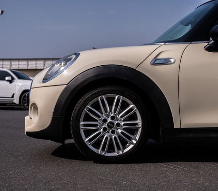 Mini Cooper 2014, photo 3 of 4
