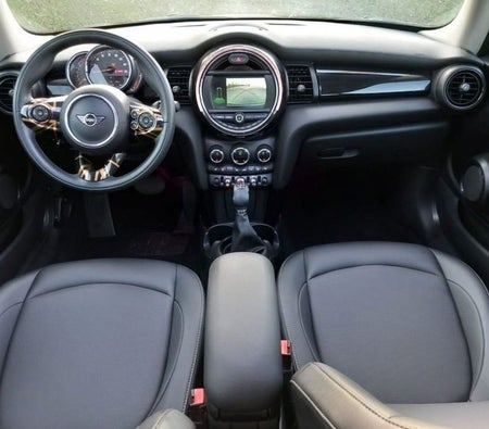 Mini Cooper 2019, photo 4 of 4