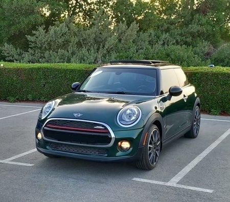 Mini Cooper 2019, photo 3 of 4