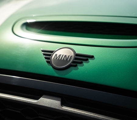 Mini Cooper 2022, photo 3 of 4