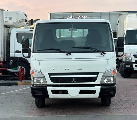Mitsubishi Canter 2017, photo 2 of 4