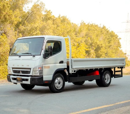 Mitsubishi Canter  2017, photo 1 of 4