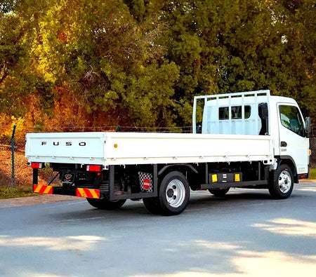 ميتسوبيشي Canter  2023, photo 3 of 4