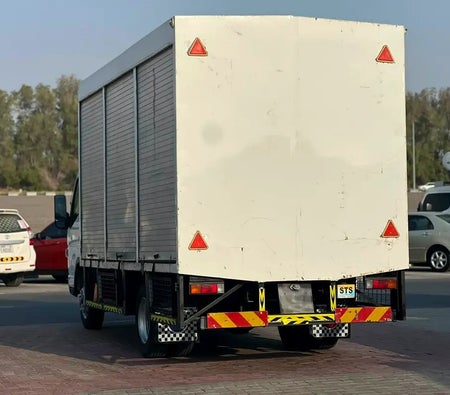 Mitsubishi Canter Standard 2021, photo 4 of 4