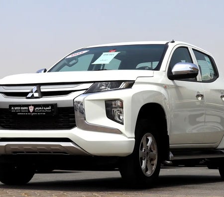 三菱 L200 Double Cab GLX 2022, photo 3 of 4