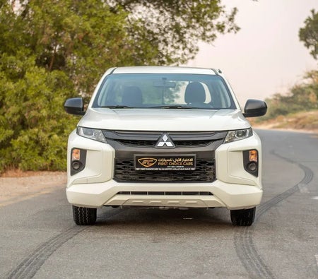 White Mitsubishi L200 Double Cab GLX 2021