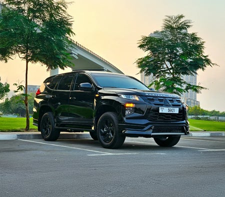 Mitsubishi Montero Sport 2025