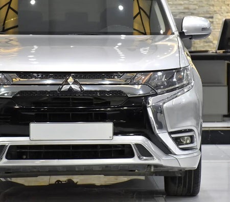 D'argento Mitsubishi Outlander GLS 2020