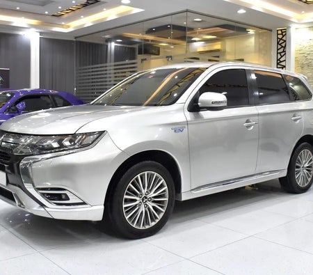 D'argento Mitsubishi Outlander GLS 2020