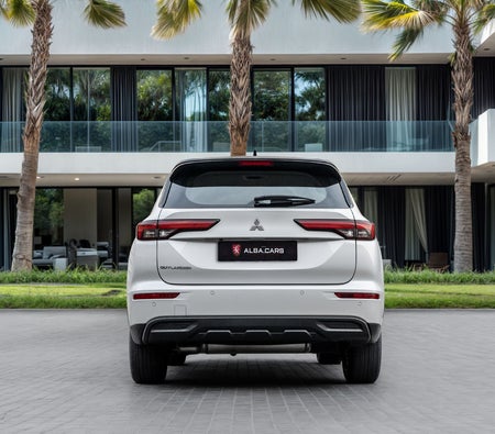 Weiß Mitsubishi Outlander GLX PRIME 2024