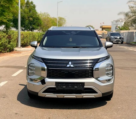 Mitsubishi Outlander 2024, photo 2 of 4
