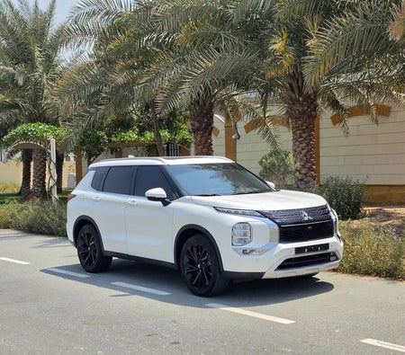 Mitsubishi Outlander 2023, photo 3 of 4