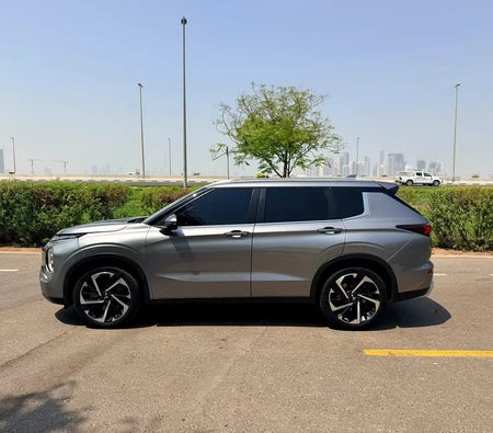 Mitsubishi Outlander 2024, photo 4 of 4