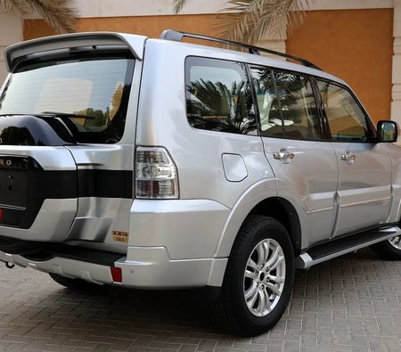 Mitsubishi Pajero GLS 2019, photo 4 of 4