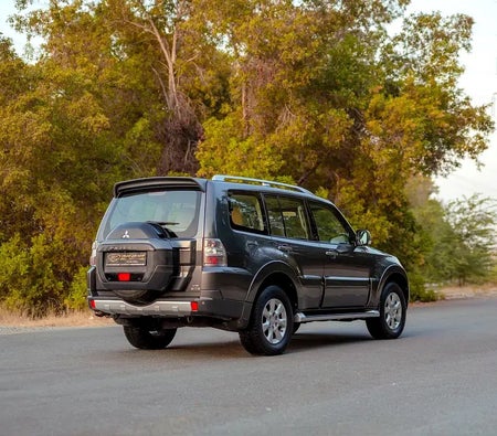Mitsubishi Pajero GLS 2017, photo 4 of 4