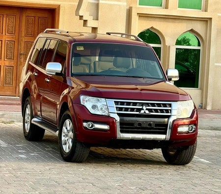 Mitsubishi Pajero GLS 2017, photo 1 of 4