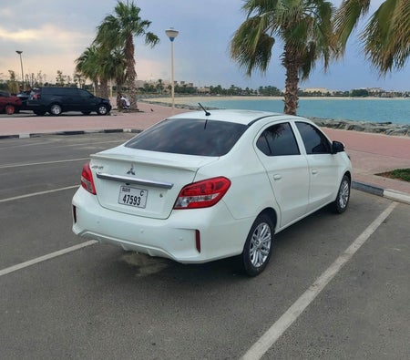 Mitsubishi Attrage 2023