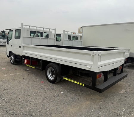 Mitsubishi Canter 2020, photo 3 of 4