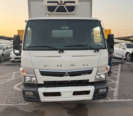 Mitsubishi Canter 2020, photo 2 of 4