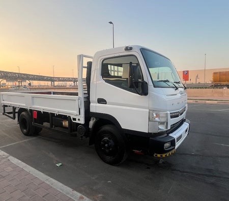 Mitsubishi Fuso Canter 2020, photo 3 of 4