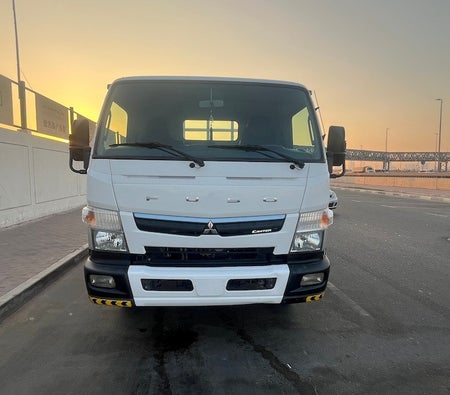 Mitsubishi Fuso Canter 2020, photo 2 of 4