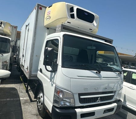 Mitsubishi Canter 2024, photo 2 of 3