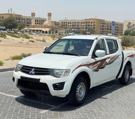 Mitsubishi L200 Double Cab 2015, photo 2 of 4
