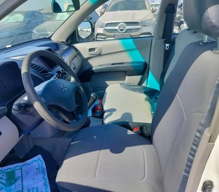 Mitsubishi L200 Double Cab 2015, photo 2 of 4