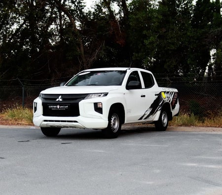 Mitsubishi L200 2021, photo 3 of 4